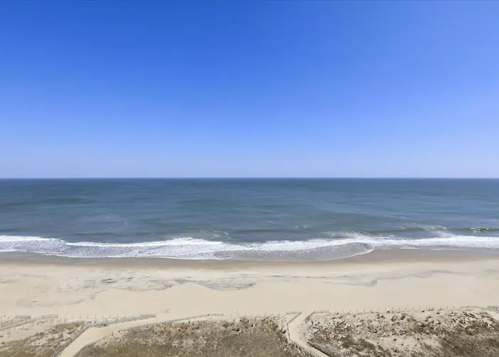 Apartment Beachfront With Balcony Washer & Dryer Pools & Gym